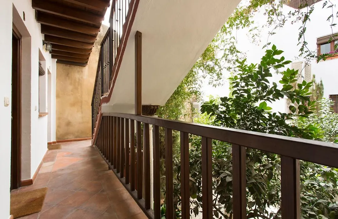Apartamento Puerta Elvira Centro free parking-1
